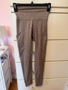 aerie High-Waist Pocket Leggings in Heather Brown